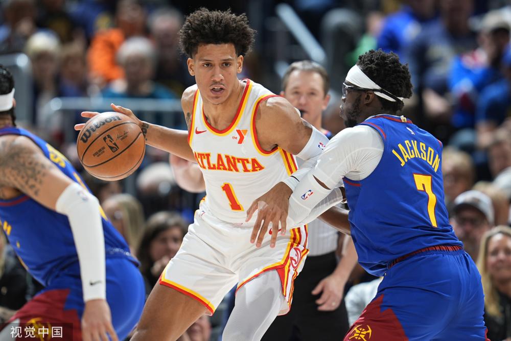 显得略显吃 显得略显吃