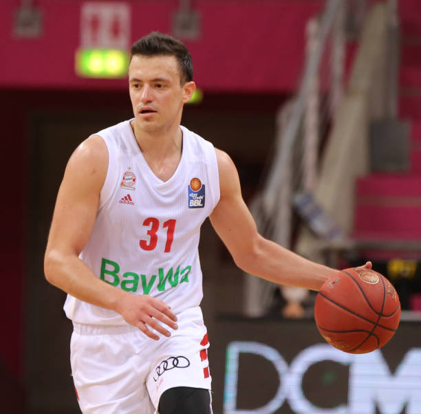 多纳鲁马 多纳鲁马