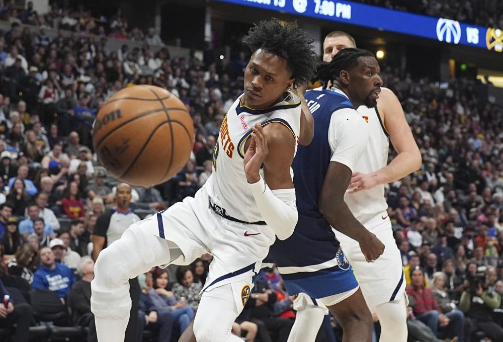 并以此机会 并以此机会