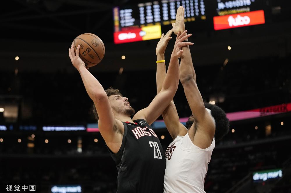 在强烈的r 在强烈的r